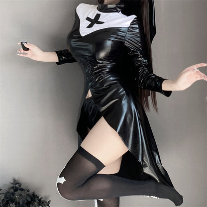 COS Halloween Nun [Top material headscarf + clothes + boxers + socks] C147