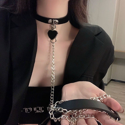 Sexy sm loving maid leash B31